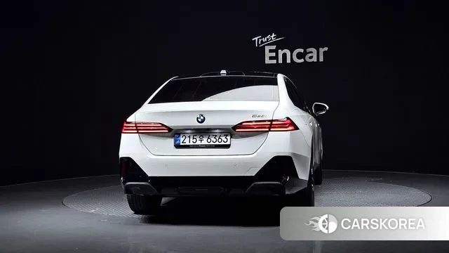 BMW 5 Series (G60) id 3560020 из Кореи 14