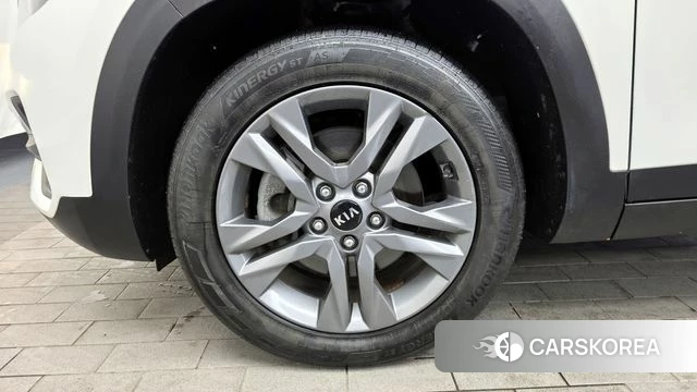 Kia Seltos id 4019549 из Кореи 14