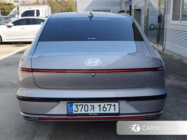 Hyundai Grandeur (GN7) id 3705746 из Кореи 14