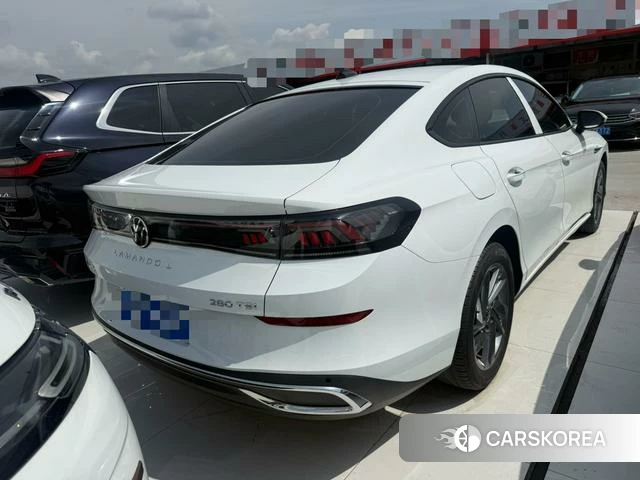 Volkswagen Lingdu 2024 Белый из Китая, фото 4