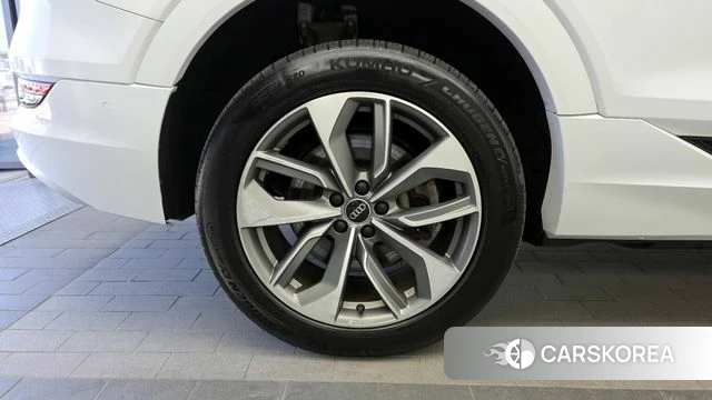 Audi e-Tron id 4361746 из Кореи 29