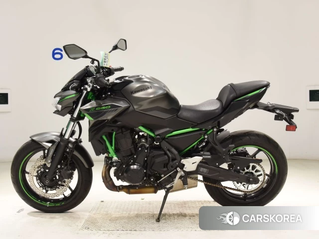 Kawasaki Z650 ABS 2023 из Японии
