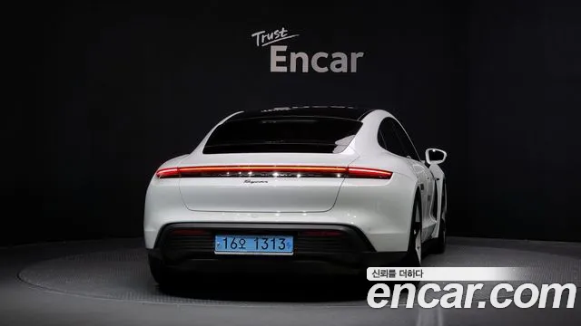 Porsche Taycan id 2838065 из Кореи 14