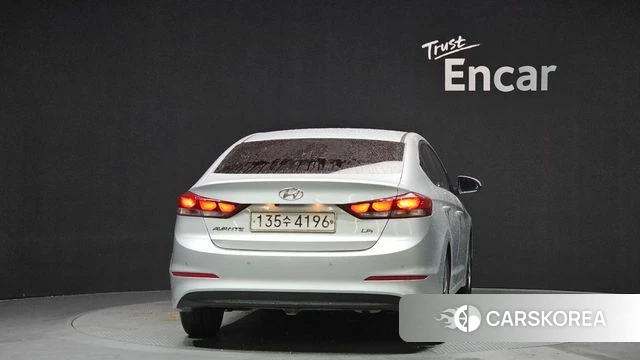 Hyundai Avante AD id 3894329 из Кореи 14