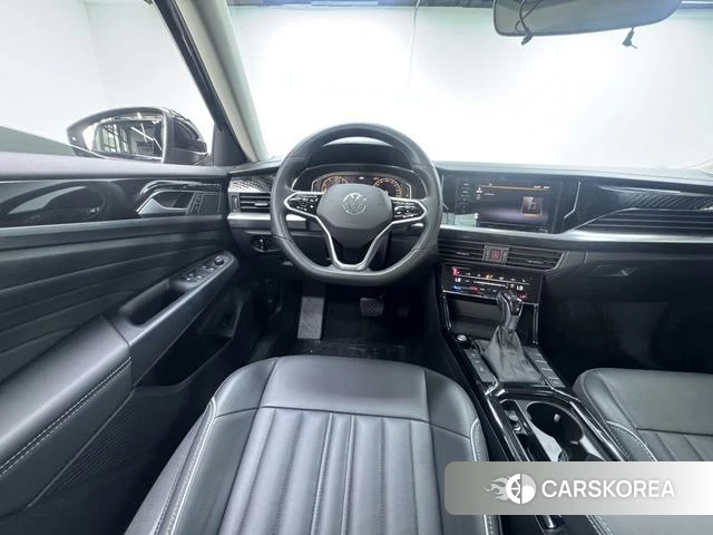 Volkswagen Passat id 4313473 из Китая 20