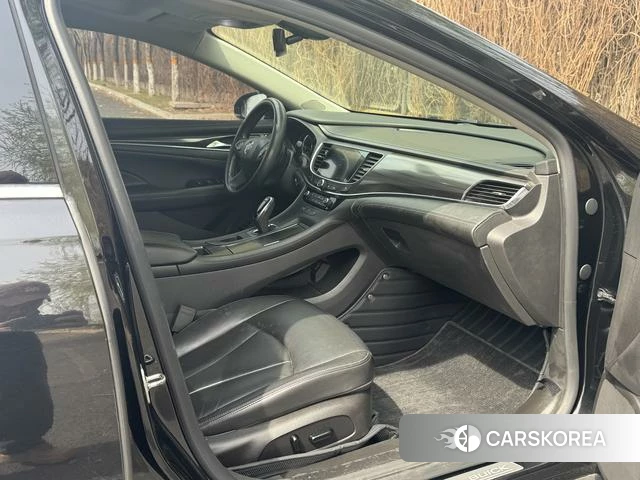 Buick Lacrosse id 4212738 из Китая 11