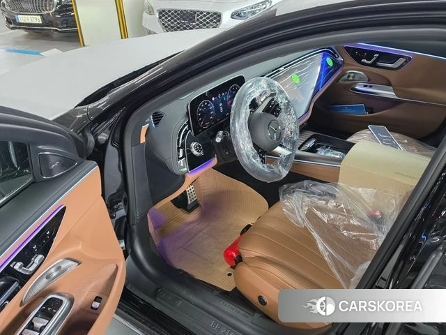 Mercedes-Benz E-Class W214 2026 Черный из Кореи, фото 4