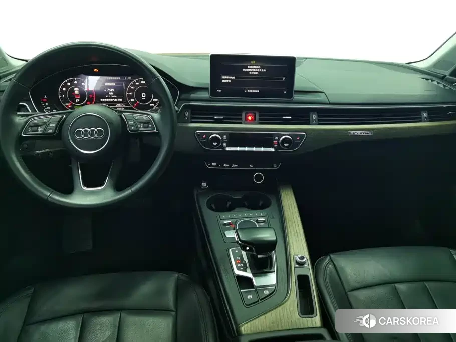 Audi A4L id 4583713 из Китая 10