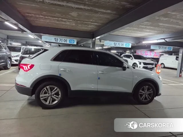 Audi Q3 (F3) id 3509393 из Кореи 14