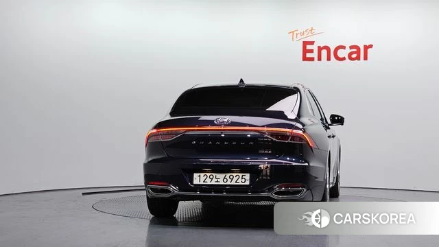 Hyundai The New Grandeur IG id 4402457 из Кореи 26