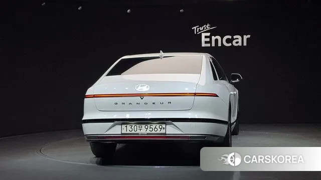 Hyundai Grandeur (GN7) id 3400571 из Кореи 14