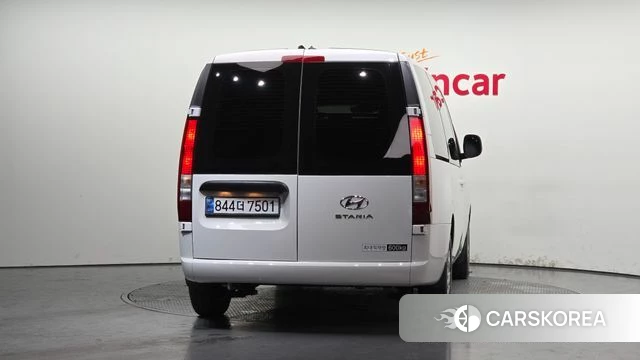 Hyundai Staria id 4612943 из Кореи 14