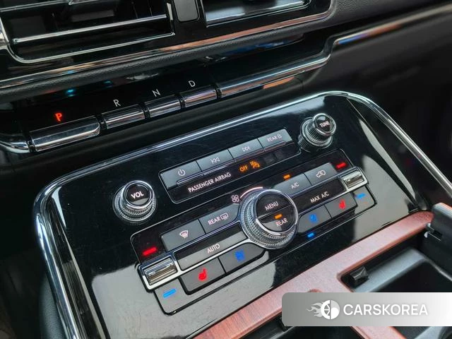 Lincoln Navigator id 4212232 из Китая 19