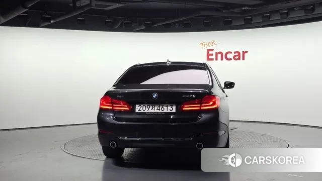 BMW 5 Series (G30) id 3464944 из Кореи 14