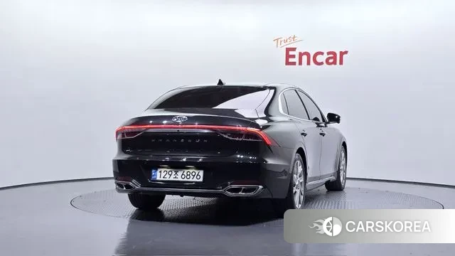 Hyundai The New Grandeur IG Hybrid id 3601091 из Кореи 14