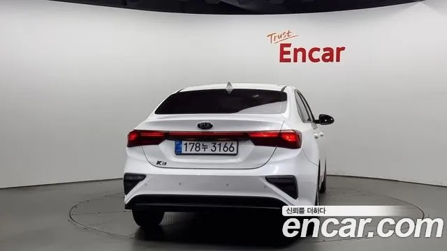 Kia Come New K3 id 2928132 из Кореи 14