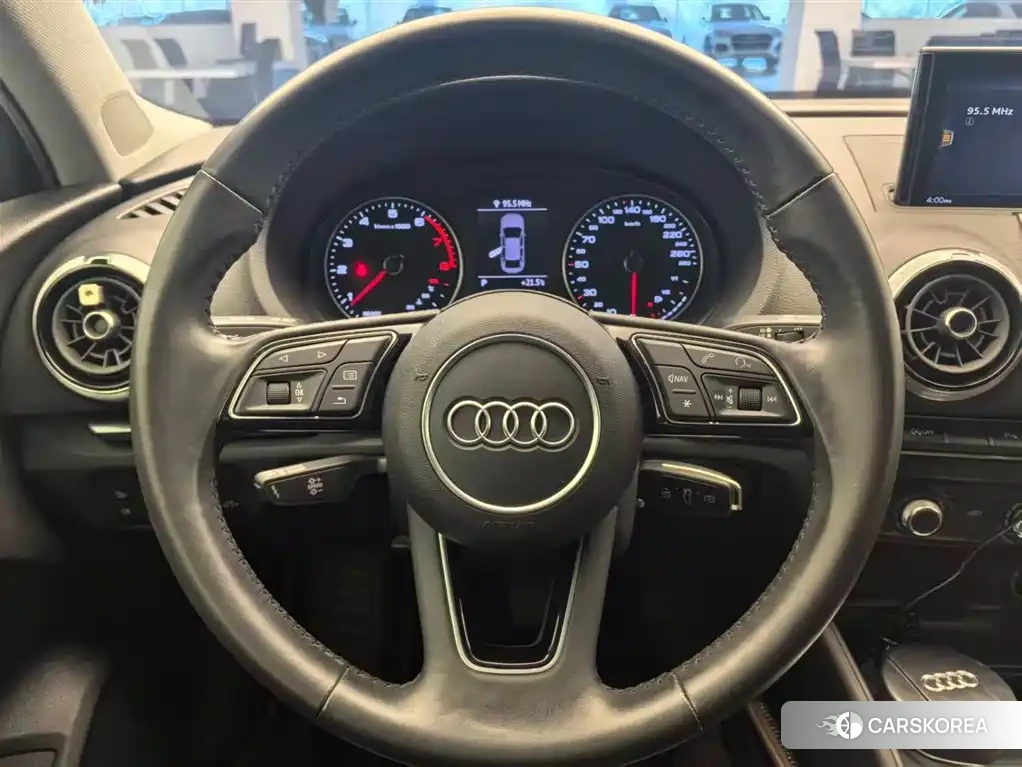 Audi A3 id 4607143 из Китая 9