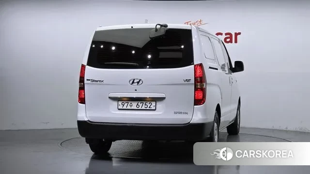Hyundai The New Grand Starex id 2990177 из Кореи 14