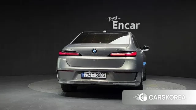 BMW 7 Series (G70) id 3273072 из Кореи 14