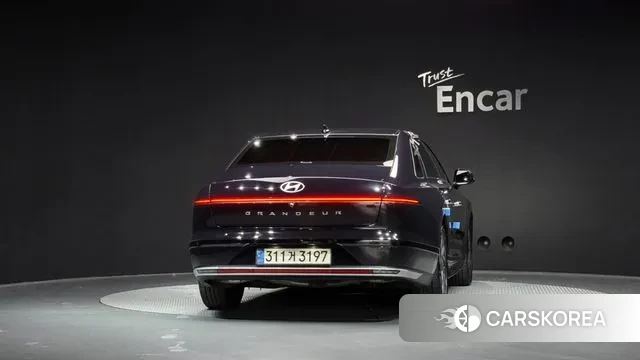 Hyundai Grandeur Hybrid (GN7) id 3348175 из Кореи 14