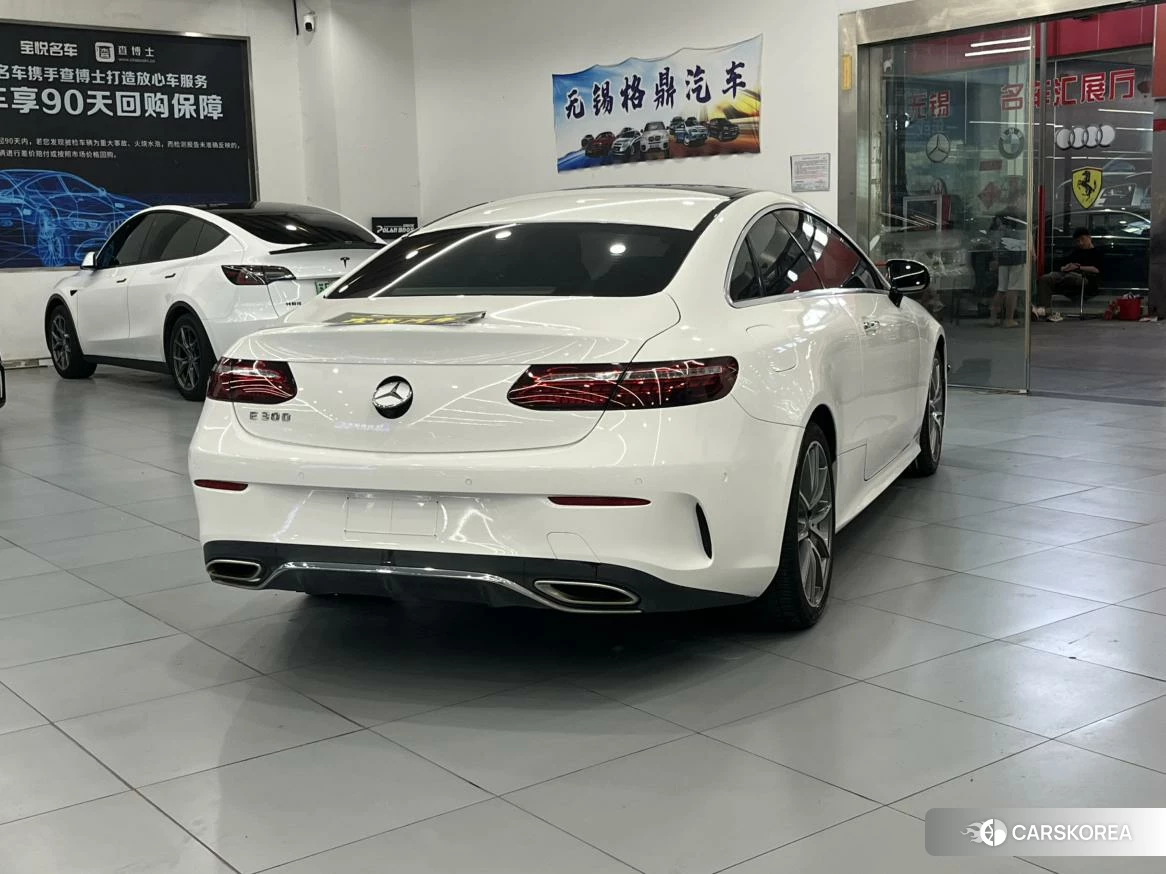 Mercedes-Benz E-class (imported) id 4426535 из Китая 10