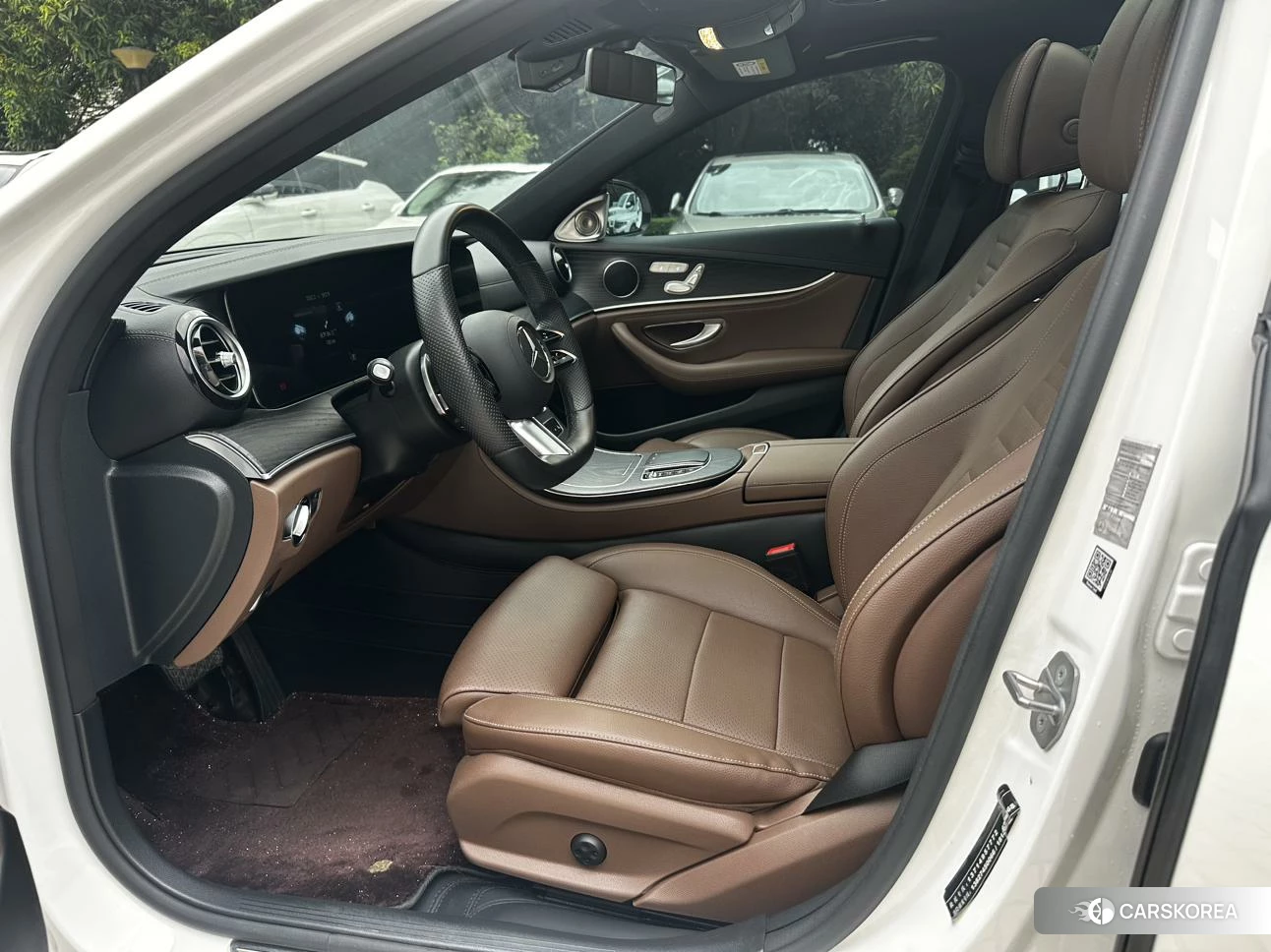 Mercedes-Benz E-class 2022 Белый из Китая, фото 4