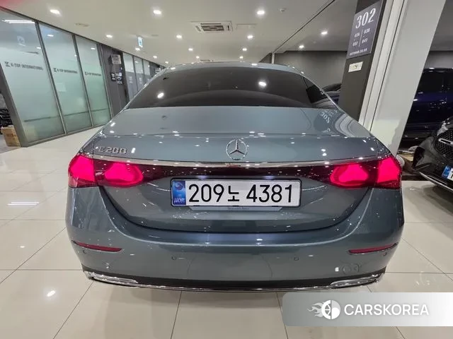 Mercedes-Benz E-Class W214 id 3689493 из Кореи 10
