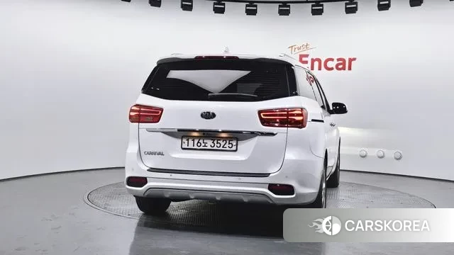 Kia The New Carnival id 3672599 из Кореи 14