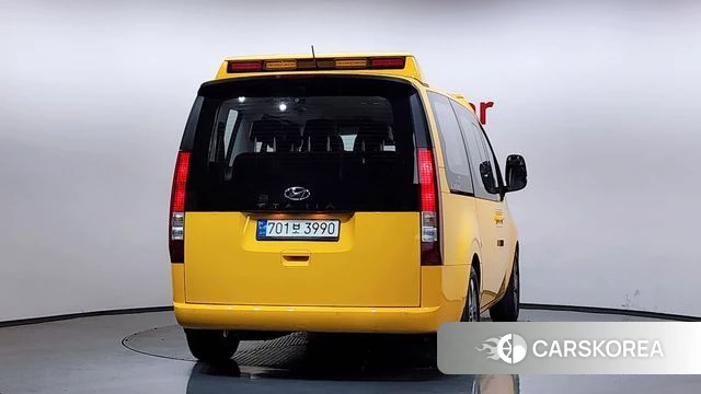 Hyundai Staria id 3865194 из Кореи 14