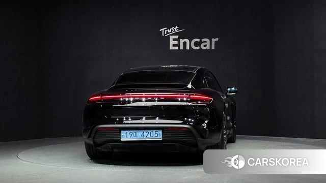 Porsche Taycan id 4585498 из Кореи 29