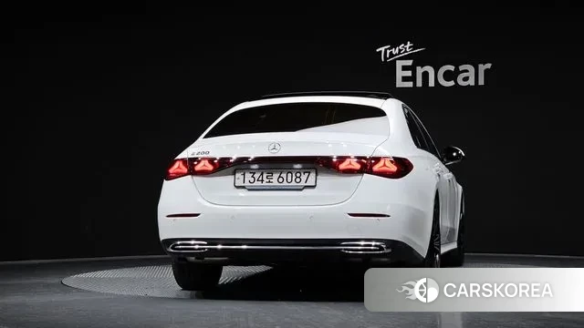 Mercedes-Benz E-Class W214 id 3633918 из Кореи 14