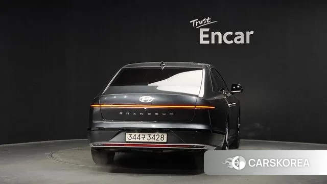 Hyundai Grandeur (GN7) id 3581132 из Кореи 14