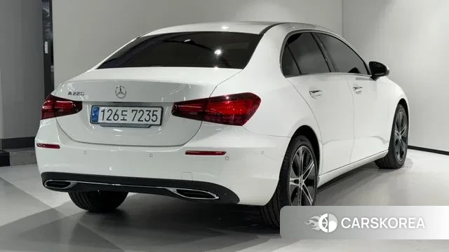 Mercedes-Benz A-Class W177 id 3294533 из Кореи 14