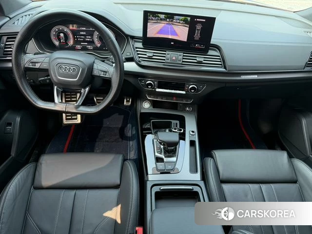 Audi Q5L 2024 Черный из Китая, фото 4