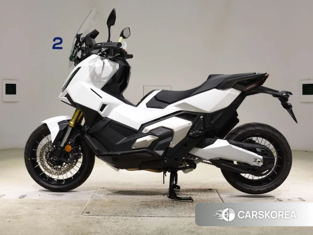 Проданный Honda X-ADV 750 2026 из Японии