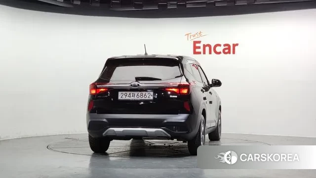 Kia Seltos id 3117331 из Кореи 14