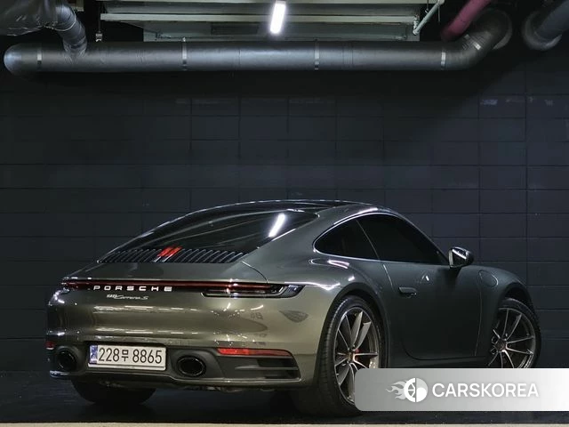 Porsche 911(992) id 4528340 из Кореи 14