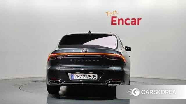 Hyundai The New Grandeur IG id 3883965 из Кореи 14