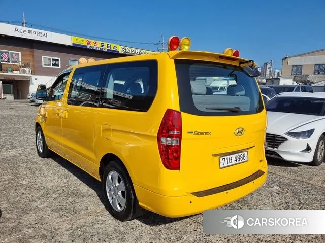 Hyundai The New Grand Starex id 3703822 из Кореи 14