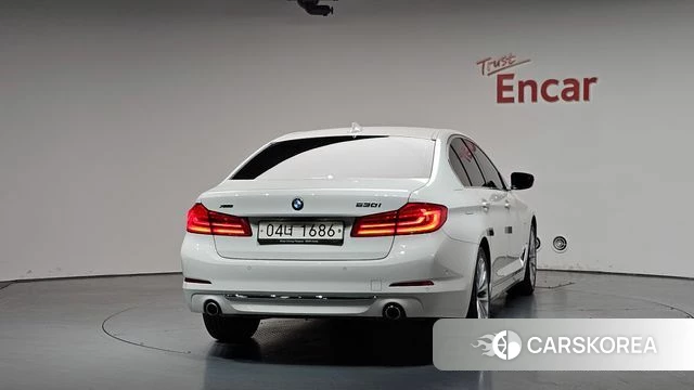 BMW 5 Series (G30) id 4403491 из Кореи 30