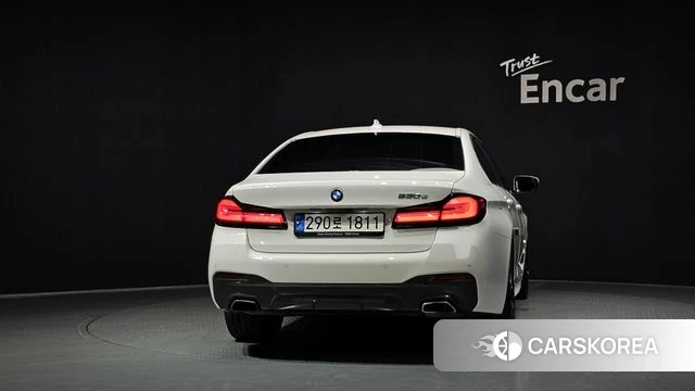 BMW 5 Series (G30) id 4594245 из Кореи 14