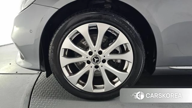 Mercedes-Benz E-Class W213 id 4770768 из Кореи 28