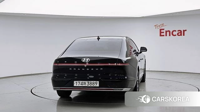 Hyundai Grandeur Hybrid (GN7) id 4500351 из Кореи 14