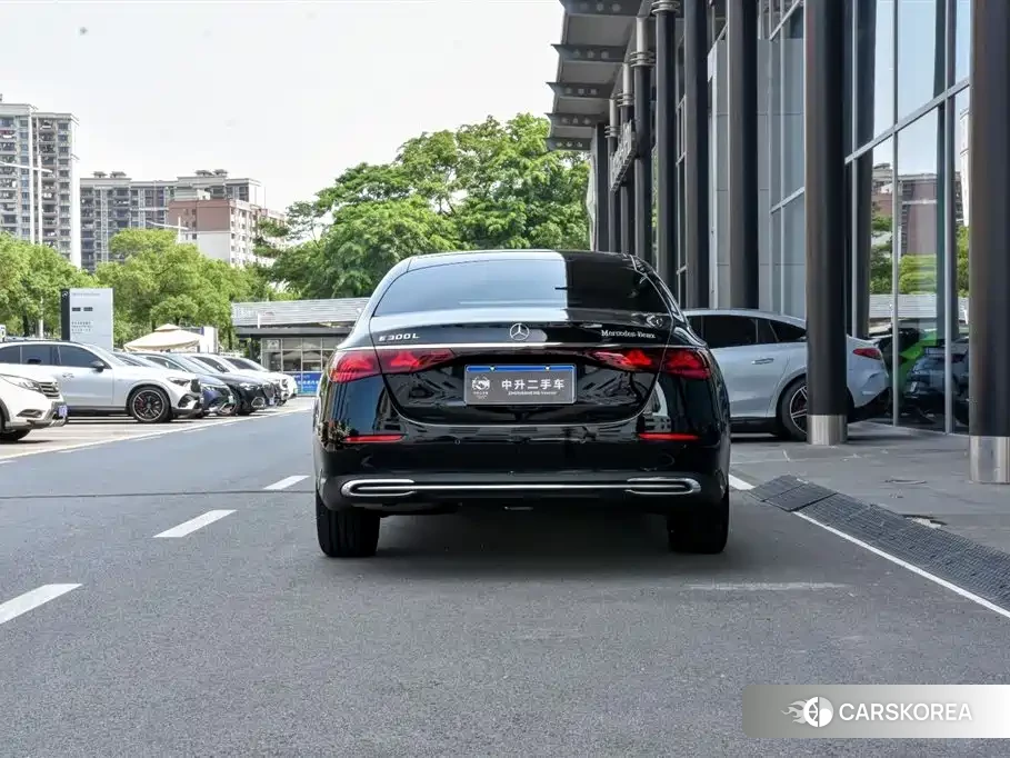 Mercedes-Benz E-Class id 4680581 из Китая 14