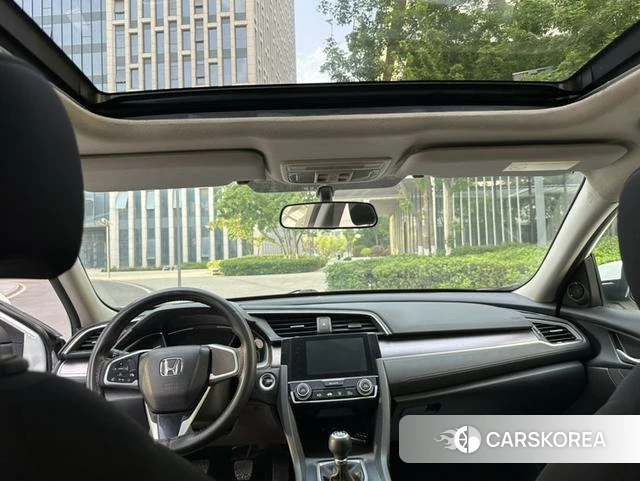 Honda Civic 2018 Белый из Китая, фото 4