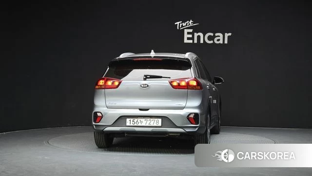 Kia The New Niro id 3878885 из Кореи 14