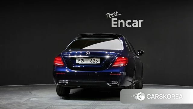 Mercedes-Benz E-Class W213 id 4318182 из Кореи 14