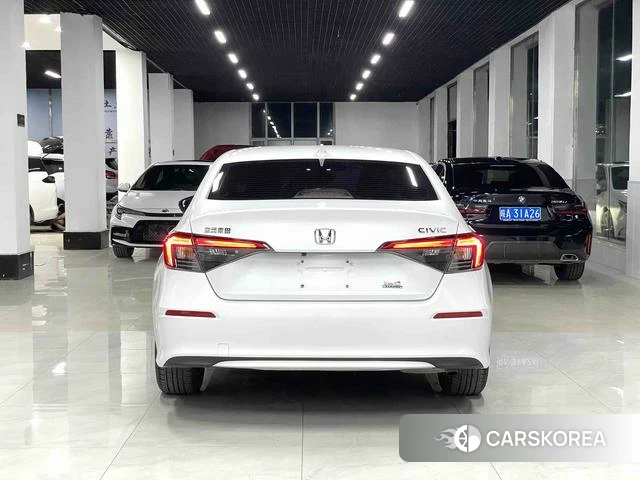 Honda Civic id 4335133 из Китая 12