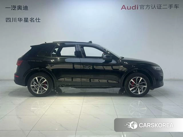 Audi Q5L 2025 Черный из Китая, фото 4