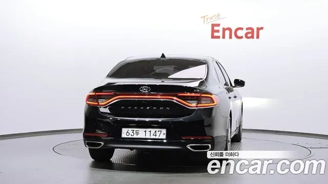 Hyundai Grandeur IG id 2897021 из Кореи 14